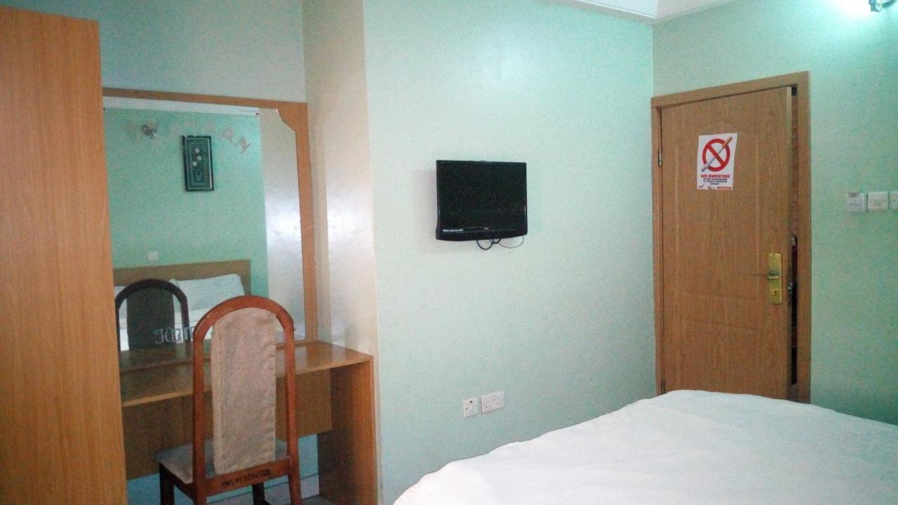 Mataan Hotel And Suites 伊巴丹 外观 照片