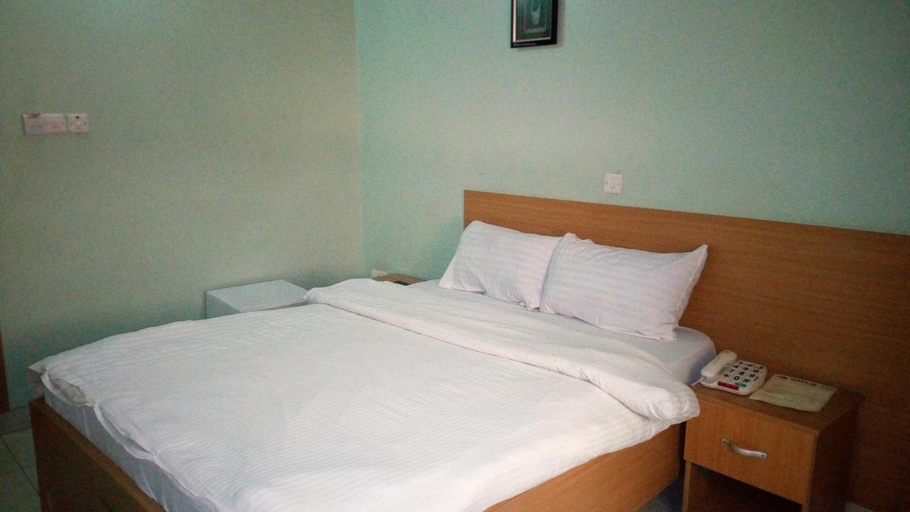 Mataan Hotel And Suites 伊巴丹 外观 照片